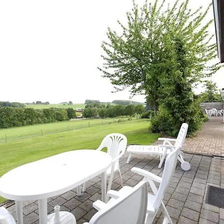 Holiday home Domein Hellebeuk Met Uitzicht! Valkenburg/klimmen