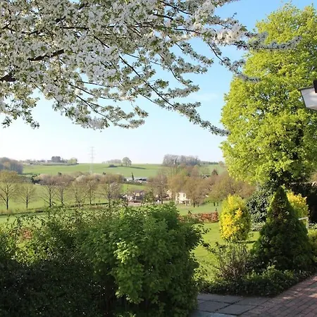 Domein Hellebeuk Met Uitzicht! Valkenburg/klimmen *